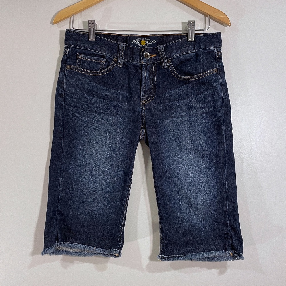 Lucky Brand Abbey Bermuda Denim Shorts Frayed Raw Hems Low Rise Womens 2 / 26